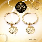 Argolla Celebrity Gold Tono Dorado Colgante  Trancadero: Insercion D: 2,5 cm A: 0,1 cm  Sol - 530034