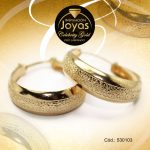 Argolla Celebrity Gold Tono Dorado Variado  Trancadero: Pasador V D: 2,3 cm A: 0,7 cm  Borde Ancho - 530103