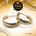 Argolla Celebrity Gold Tono Dorado Variado  Trancadero: Pasador V D: 1,9 cm A: 0,5 cm  Borde Ancho - 530122