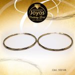 Argolla Celebrity Gold Tono Dorado Variado  Trancadero: Pasador V D: 3,9 cm A: 3,9 cm  Repuje de Líneas - 530148