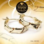 Argolla Celebrity Gold Tono Dorado Variado  Trancadero: Pasador V D: 1,3 cm A: 1,3 cm  Repuje de Líneas - 530164