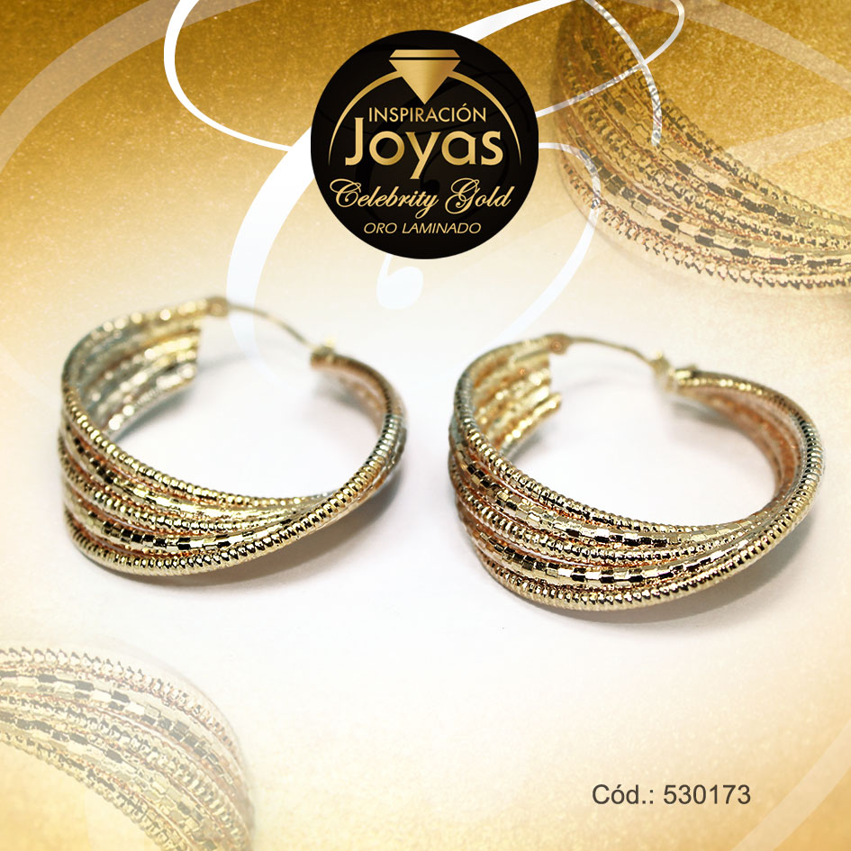 Argolla Celebrity Gold Tono 3 Tonos Forma Trancadero: Pasador V D: 3,7 cm A: 2,7 cm Múltiple - 530173 Argolla Celebrity Gold Tono 3 Tonos Forma Trancadero: Pasador V D: 3,7 cm A: 2,7 cm Múltiple - 530173 - Imagen 1