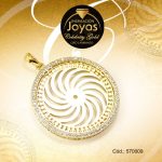 Dije Celebrity Gold Tono Dorado Aleación Micro Circón Trancadero: 0   A: 4 cm L: 4,5 cm Círculo con Espiral  - 570009