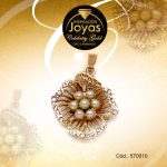 Dije Celebrity Gold Tono Dorado Aleación Perla Trancadero: 0   A: 2 cm L: 2,5 cm Flor  - 570010