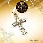 Dije Celebrity Gold Tono Dorado Religioso Circón Trancadero: 0   A: 2 cm L: 3,5 cm Cruz  - 570026